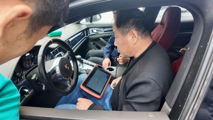 汽车钥匙训学校现场